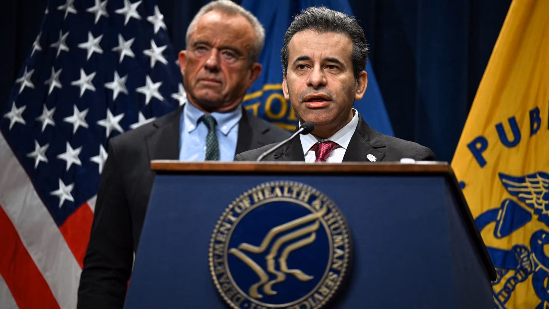 FDA to speed up approvals of generic biologic medicines as Trump targets high drug costs - CNBC