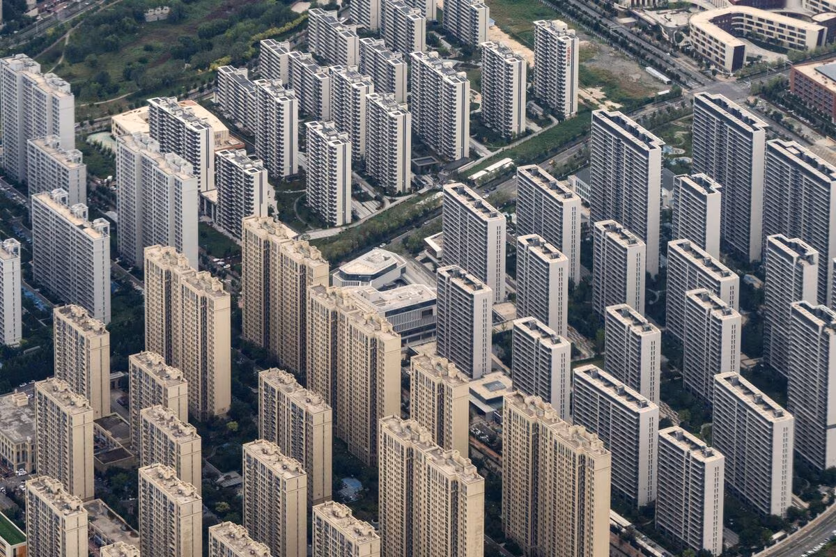 China Home Prices Drop Faster Even as Top Cities Expand Support - Bloomberg.com