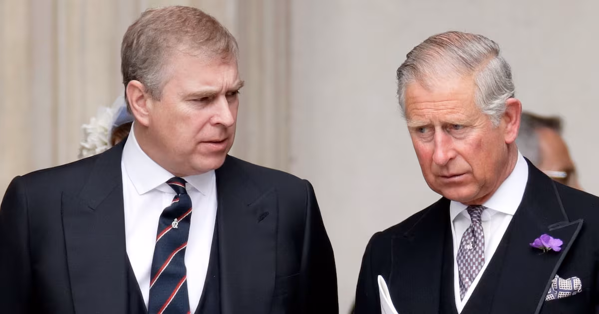 Desperate King Charles’ Camp Blame Queen Elizabeth For Andrew Crisis - The Daily Beast