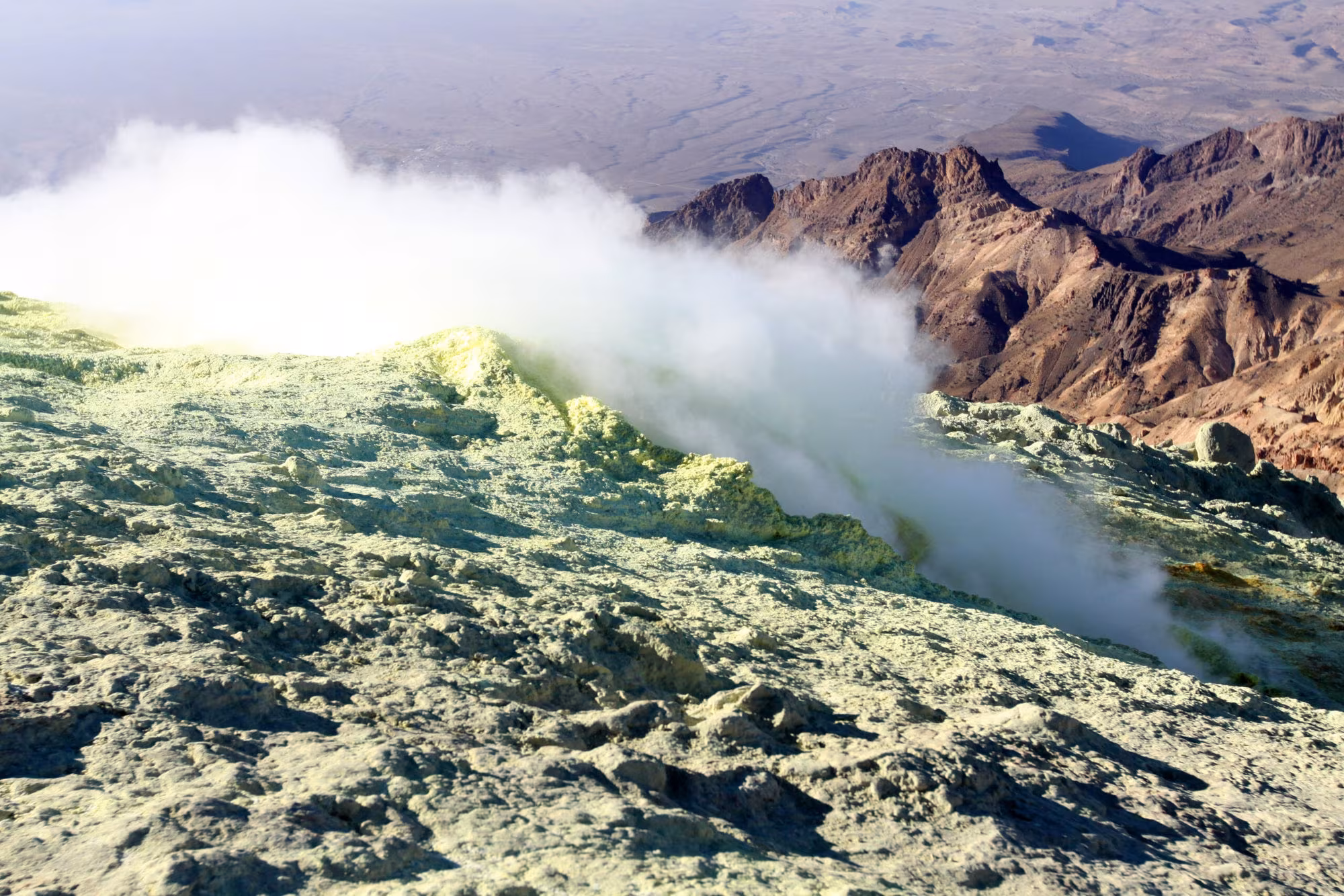 After 700,000 years, Iran’s dormant Taftan volcano is starting to rise - The Brighter Side of News