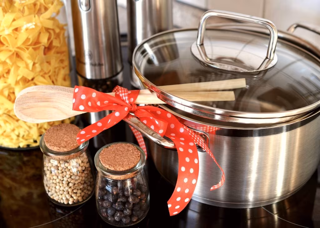 A person quickly chopping vegetables for a simple vegetarian stir-fry in a home kitchen.