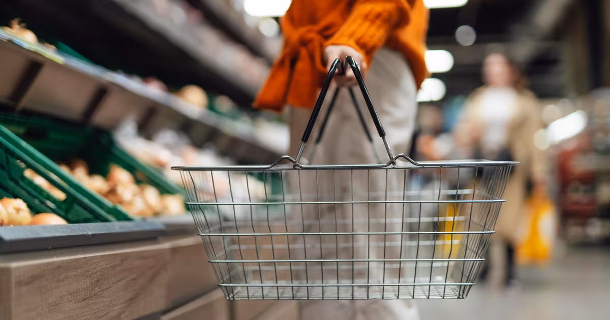 The government is belatedly releasing inflation data on Friday. Here's what economists are expecting. - CBS News