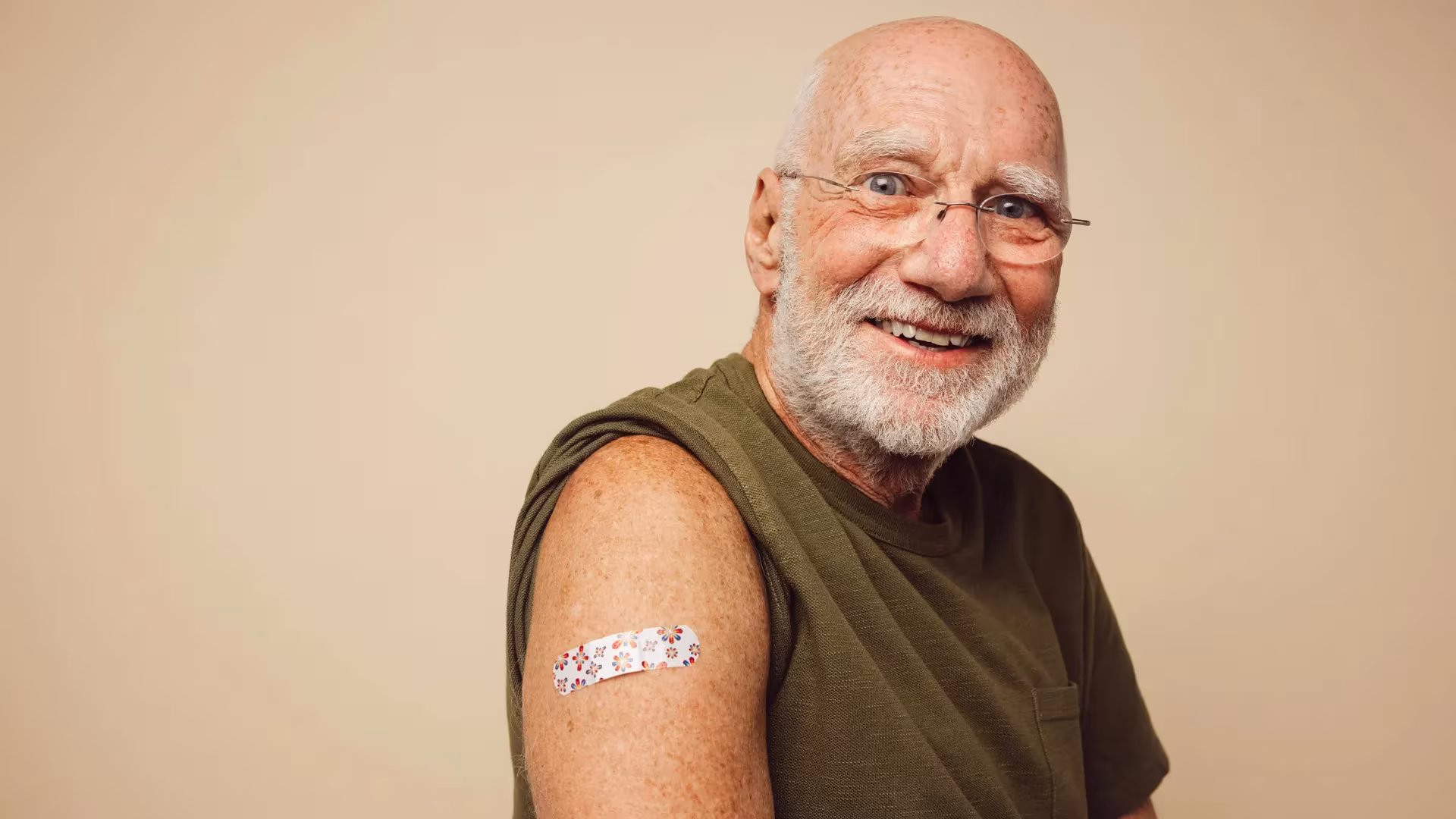 Cancer patients who got a COVID vaccine lived much longer - Science Daily