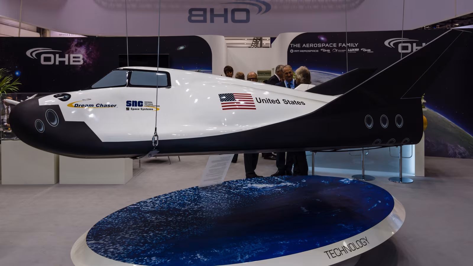 The Dream Chaser Spaceplane Won't Be Visiting The ISS In 2026 Anymore - bgr.com