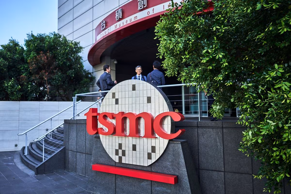 TSMC Monthly Sales Growth Slows as AI Demand Moderates - Bloomberg.com
