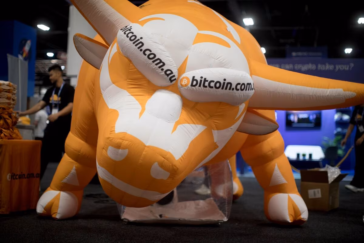 Crypto’s Brutal Month Triggers a Stress Test for Wall Street - Bloomberg.com