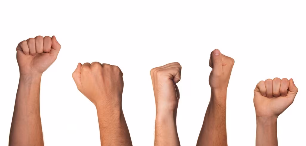 Chun-Li performing a move in a modern 3D fighting game engine, demonstrating her classic style.