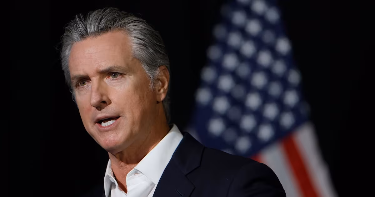 Gavin Newsom Slams ‘Pathetic’ Shutdown Deal as ‘Surrender’ - The Daily Beast