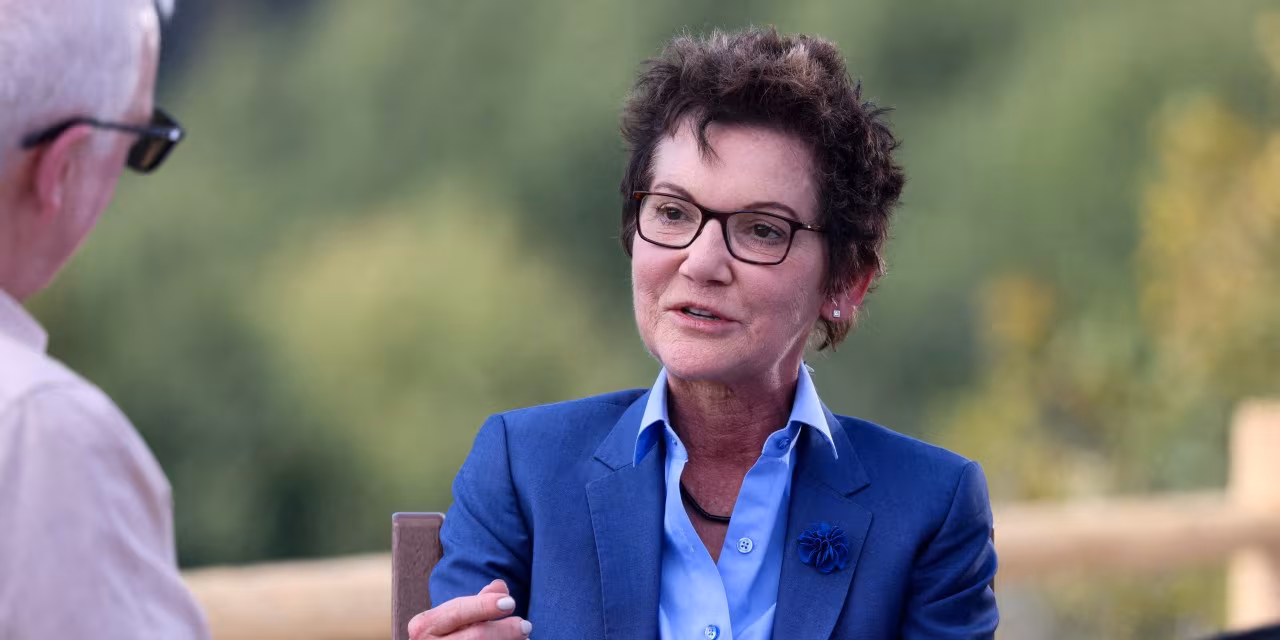 Exclusive | Fed’s Daly Backs December Rate Cut, Citing Vulnerable Labor Market - The Wall Street Journal