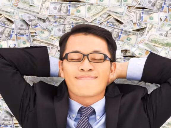 Supersavers who can put $72,000 in their 401(k)s in 2026 should make this smart ‘mega’ Roth move - MarketWatch