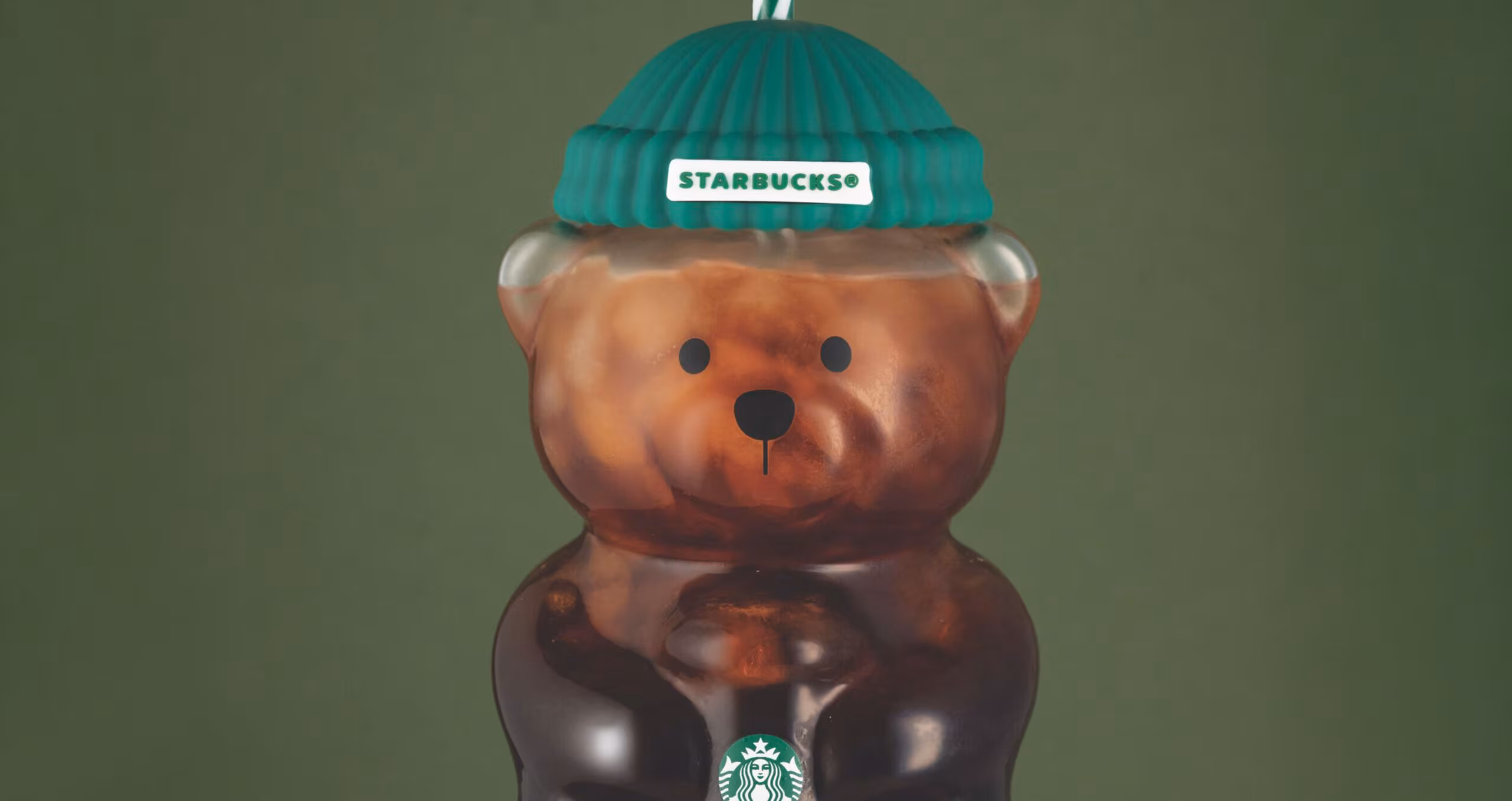 Starbucks apologizes after 'Bearista' cup sparks fights, long lines and $500 resale listings - Yahoo